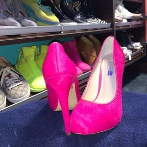 Neon Pink INC Fur Pumps size 9